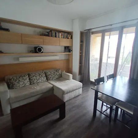 דירה Central, Quiet & Cozy Penthouse סופיה